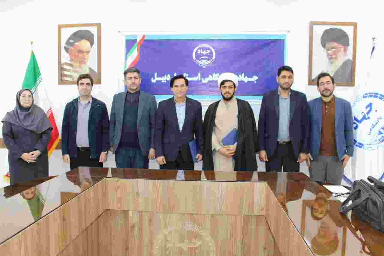 همکاری راهبردی «جهاد دانشگاهی اردبیل» و «اتحادیه انجمن‌های اسلامی دانش‌آموزان» برای تربیت نسل نوین انقلاب آغاز شد
