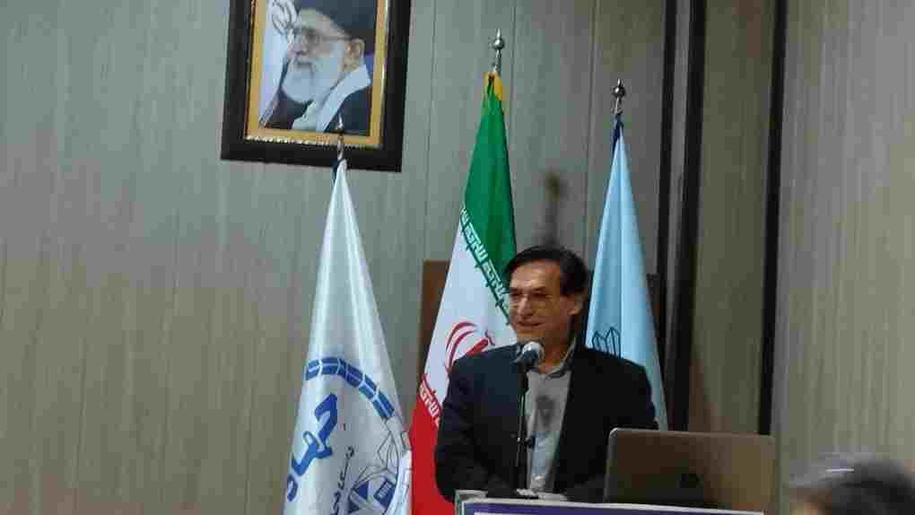 تجلیل جهاددانشگاهی اردبیل از مادر شهید «علی منتظر نظام»