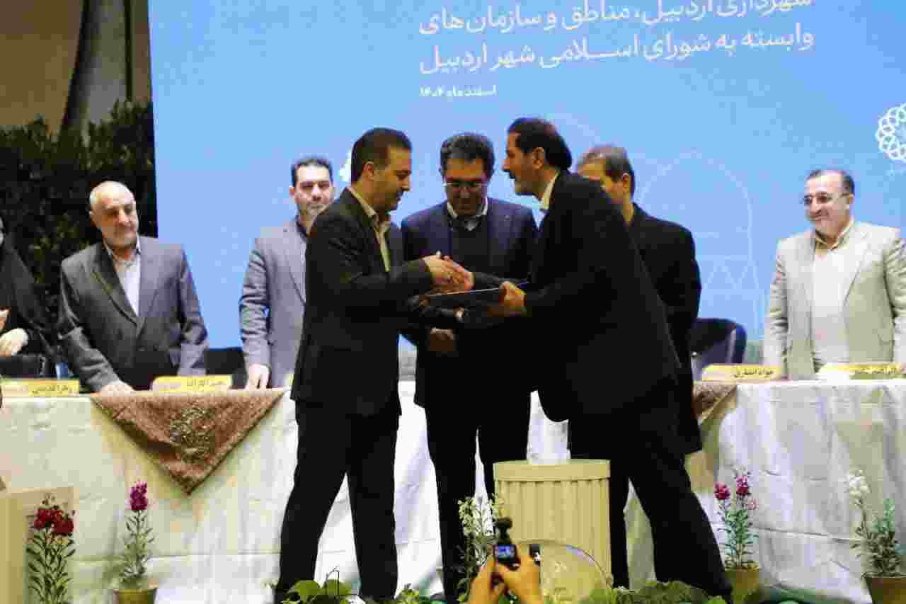 لایحه بودجه  ۷۴۰۰ میلیارد تومانی شهرداری تقدیم شورای شهر اردبیل شد