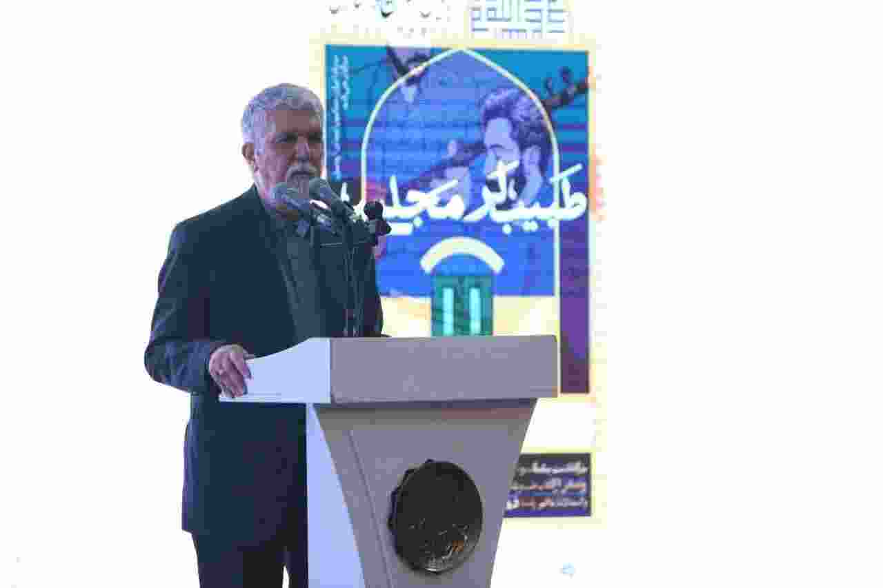 صفویه علی رغم همه دسیسه ها ایران را پا برجا نگه داشت
